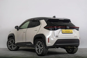 Внедорожник Toyota Yaris Cross 2021 года, 2249000 рублей, Томск