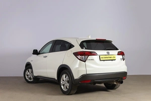 Внедорожник Honda Vezel 2015 года, 1789000 рублей, Новосибирск