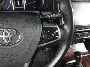 Седан Toyota Camry 2018 года, 2499000 рублей, Воронеж