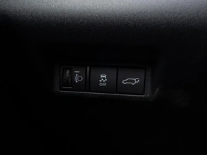 Внедорожник Toyota RAV4 2025 года, 3885000 рублей, Краснодар