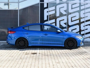 Седан Hyundai Avante 2017 года, 1590000 рублей, Краснодар