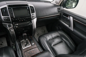 Внедорожник Toyota Land Cruiser 2014 года, 4399000 рублей, Красноярск