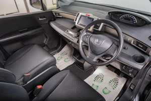 Минивэн Honda Freed 2013 года, 1299000 рублей, Томск