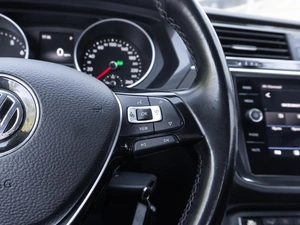 Внедорожник Volkswagen Tiguan 2019 года, 2049000 рублей, Волгоград