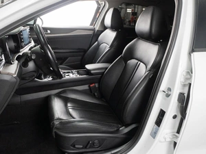 Седан Kia K5 2021 года, 2400000 рублей, Тюмень