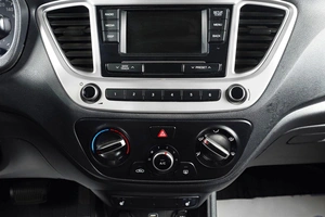 Седан Hyundai Solaris 2019 года, 1359000 рублей, Тюмень