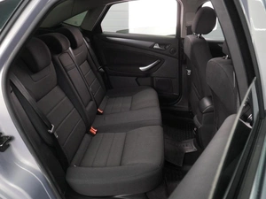 Седан Ford Mondeo 2011 года, 899000 рублей, Воронеж