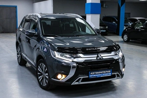 Внедорожник Mitsubishi Outlander 2019 года, 2098000 рублей, Солонцы