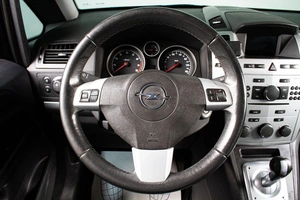 Минивэн Opel Zafira 2012 года, 849000 рублей, Сургут