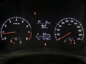 Седан Hyundai Solaris 2017 года, 1066777 рублей, Омск