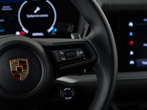 Внедорожник Porsche Cayenne 2024 года, 15497077 рублей, Москва