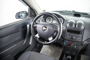 Седан Chevrolet Aveo 2011 года, 349000 рублей, Пермь
