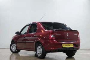 Седан Renault Logan 2011 года, 399000 рублей, Новокузнецк