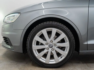 Седан Audi A3 2014 года, 1320000 рублей, Красноярск