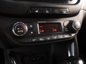 Хетчбэк Kia Ceed 2013 года, 1079000 рублей, Омск