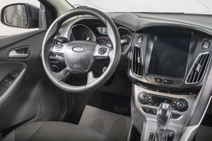 Хетчбэк Ford Focus 2011 года, 799000 рублей, Томск