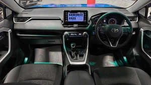 Внедорожник Toyota RAV4 2020 года, 2630000 рублей, Красноярск