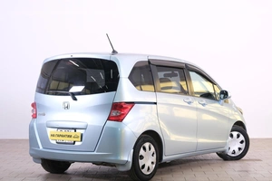 Минивэн Honda Freed 2010 года, 1089000 рублей, Омск