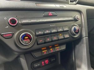 Внедорожник Kia Sportage 2016 года, 2060000 рублей, Красноярск