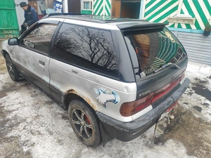 Хетчбэк Mitsubishi Mirage 1987 года, 70000 рублей, Красноярск