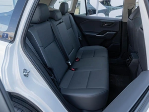 Внедорожник Toyota RAV4 2026 года, 4720000 рублей, Краснодар