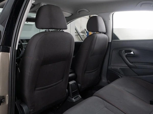 Седан Volkswagen Polo 2017 года, 1049000 рублей, Тюмень