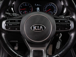 Седан Kia K5 2020 года, 2349000 рублей, Тюмень