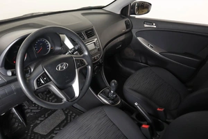 Хетчбэк Hyundai Solaris 2016 года, 799000 рублей, Пермь