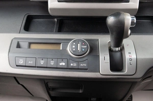 Минивэн Honda Freed 2014 года, 989000 рублей, Оренбург