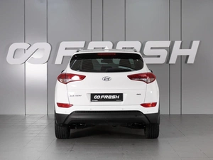 Внедорожник Hyundai Tucson 2015 года, 1820000 рублей, Красный Пахарь