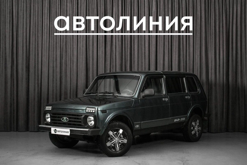 Внедорожник ВАЗ (LADA) 4x4 (Нива) 2013 года, 485000 рублей, Красноярск