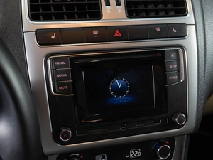 Седан Volkswagen Polo 2016 года, 1199000 рублей, Тюмень