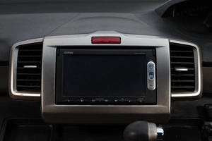 Минивэн Honda Freed 2015 года, 1279000 рублей, Новосибирск