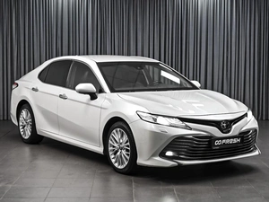 Седан Toyota Camry 2019 года, 3300000 рублей, Ставрополь