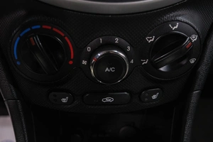 Седан Hyundai Solaris 2013 года, 949000 рублей, Новокузнецк