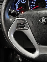 Седан Kia Rio 2016 года, 1100000 рублей, Красноярск