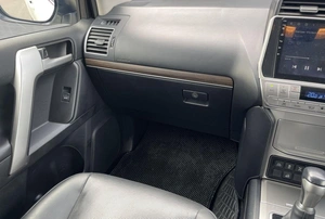 Внедорожник Toyota Land Cruiser Prado 2019 года, 4620000 рублей, Солонцы