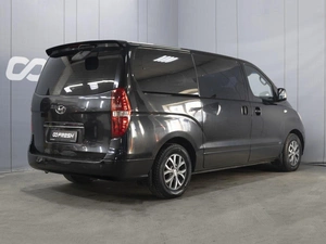 Минивэн Hyundai Grand Starex 2008 года, 960000 рублей, Омск