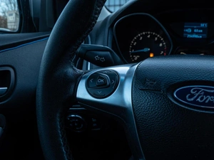 Хетчбэк Ford Focus 2012 года, 729000 рублей, Волгоград