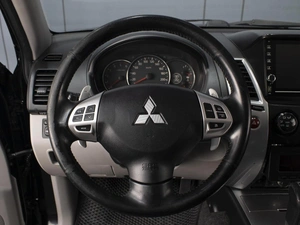 Внедорожник Mitsubishi Pajero Sport 2010 года, 1350000 рублей, Омск