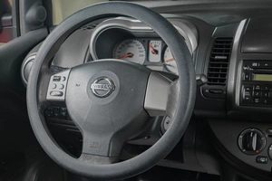 Хетчбэк Nissan Note 2008 года, 599000 рублей, Тюмень