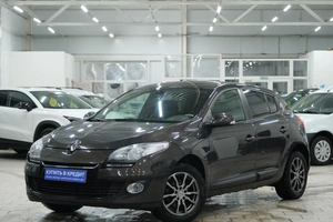 Хетчбэк Renault Megane 2013 года, 729000 рублей, Омск