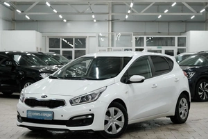 Хетчбэк Kia Ceed 2018 года, 1359000 рублей, Омск