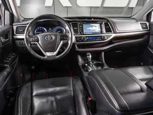 Внедорожник Toyota Highlander 2014 года, 2949000 рублей, Тюмень