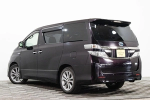 Минивэн Toyota Vellfire 2012 года, 2679000 рублей, Сургут