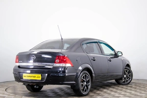 Седан Opel Astra 2014 года, 899000 рублей, Пермь