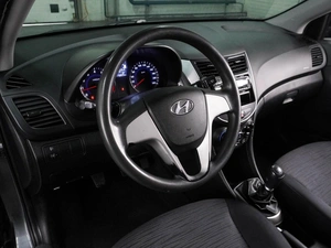 Седан Hyundai Solaris 2015 года, 779000 рублей, Воронеж