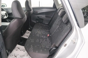Хетчбэк Toyota Ractis 2015 года, 849000 рублей, Красноярск