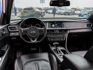 Седан Kia Optima 2016 года, 2090000 рублей, Краснодар