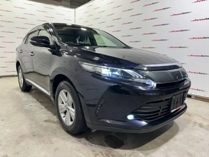 Внедорожник Toyota Harrier 2018 года, 2930000 рублей, Красноярск